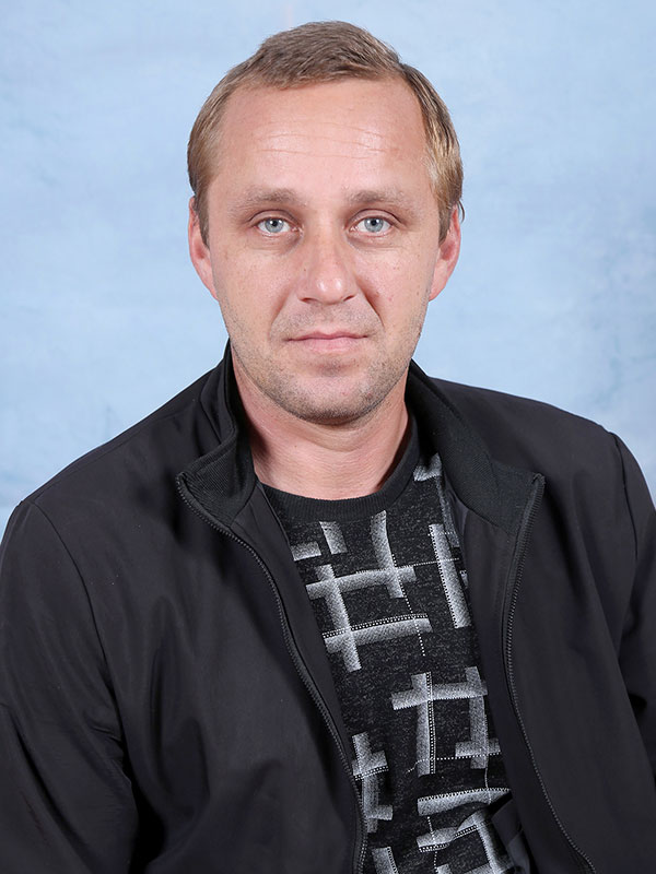 Болтрик Максим Григорьевич.